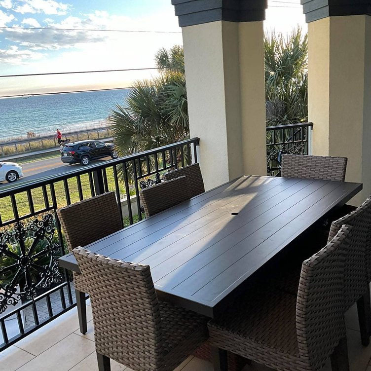vacation rental balcony overlooking Pensacola Beach